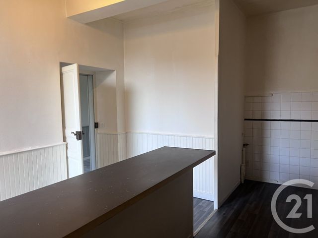 Appartement T2 à louer - 3 pièces - 111.0 m2 - VARILHES - 09 - MIDI-PYRENEES - Century 21 L'Agence