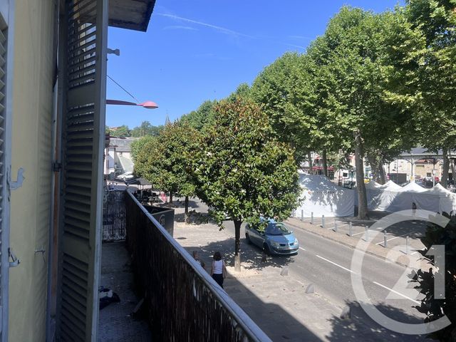 Appartement T3 à louer - 3 pièces - 81.14 m2 - FOIX - 09 - MIDI-PYRENEES - Century 21 L'Agence