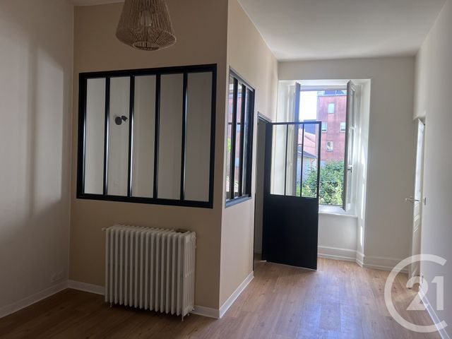 Appartement T3 à louer - 3 pièces - 81.14 m2 - FOIX - 09 - MIDI-PYRENEES - Century 21 L'Agence
