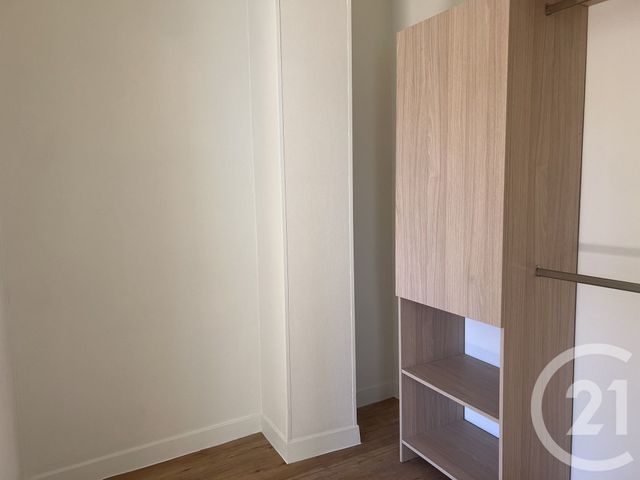 Appartement T3 à louer - 3 pièces - 81.14 m2 - FOIX - 09 - MIDI-PYRENEES - Century 21 L'Agence