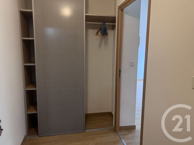 Appartement F2 à louer - 2 pièces - 45.0 m2 - FOIX - 09 - MIDI-PYRENEES - Century 21 L'Agence
