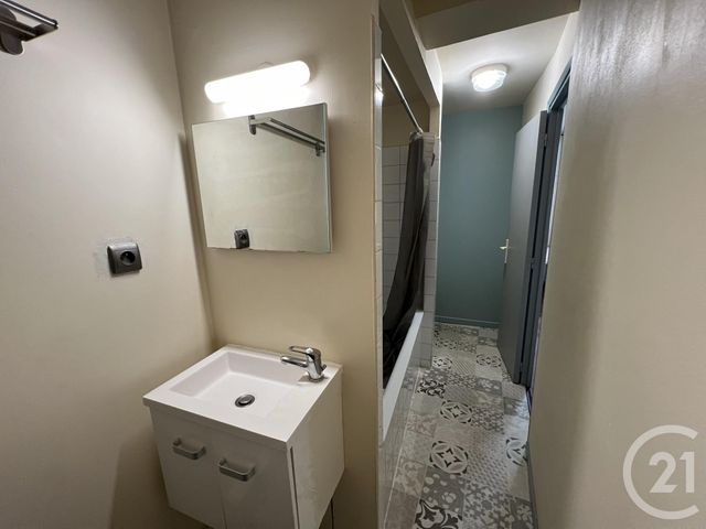 Appartement F1 à louer - 1 pièce - 23.18 m2 - FOIX - 09 - MIDI-PYRENEES - Century 21 L'Agence