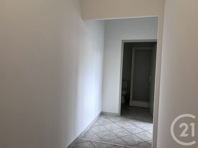 Appartement F2 à louer - 2 pièces - 35.0 m2 - FOIX - 09 - MIDI-PYRENEES - Century 21 L'Agence