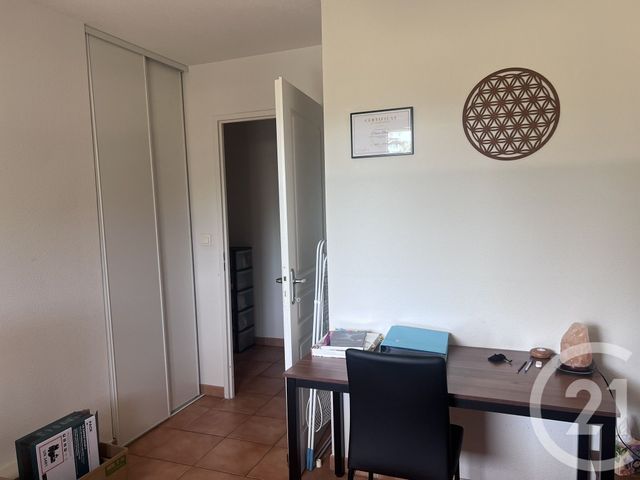 Appartement T2 à louer - 3 pièces - 58.0 m2 - FOIX - 09 - MIDI-PYRENEES - Century 21 L'Agence