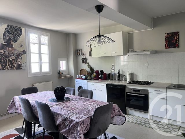 Appartement F3 à louer - 3 pièces - 73.0 m2 - FOIX - 09 - MIDI-PYRENEES - Century 21 L'Agence