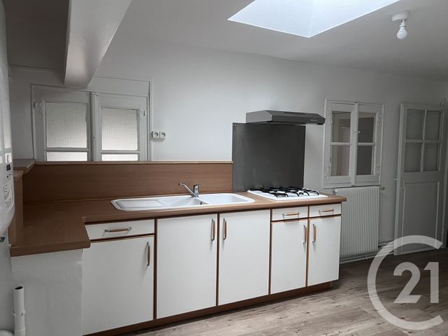 Appartement F3 à louer - 3 pièces - 98.88 m2 - FOIX - 09 - MIDI-PYRENEES - Century 21 L'Agence