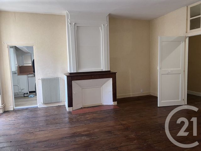 Appartement F3 à louer - 3 pièces - 98.88 m2 - FOIX - 09 - MIDI-PYRENEES - Century 21 L'Agence