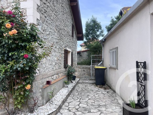 maison à louer - 4 pièces - 70.0 m2 - FOIX - 09 - MIDI-PYRENEES - Century 21 L'Agence