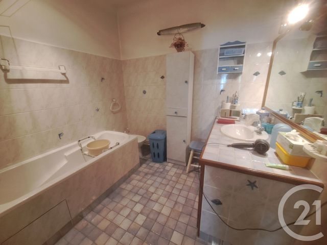 Appartement T3 à vendre - 3 pièces - 67.26 m2 - FOIX - 09 - MIDI-PYRENEES - Century 21 L'Agence