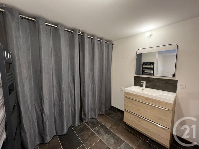 Appartement T1 à louer - 2 pièces - 44.86 m2 - FOIX - 09 - MIDI-PYRENEES - Century 21 L'Agence