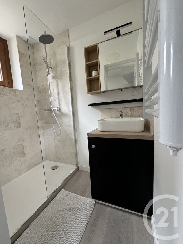 Appartement F2 bis à louer - 2 pièces - 56.4 m2 - MONTGAILHARD - 09 - MIDI-PYRENEES - Century 21 L'Agence