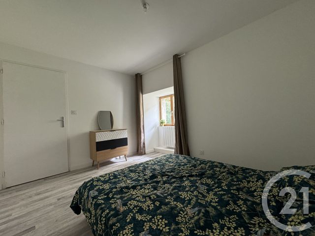 Appartement F2 bis à louer - 2 pièces - 56.4 m2 - MONTGAILHARD - 09 - MIDI-PYRENEES - Century 21 L'Agence