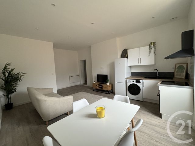 Appartement F3 à louer - 3 pièces - 52.61 m2 - MONTGAILLARD - 09 - MIDI-PYRENEES - Century 21 L'Agence