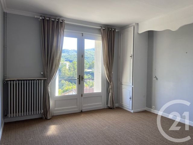 Appartement F4 à louer - 4 pièces - 110.0 m2 - FOIX - 09 - MIDI-PYRENEES - Century 21 L'Agence