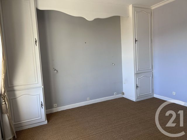 Appartement F4 à louer - 4 pièces - 110.0 m2 - FOIX - 09 - MIDI-PYRENEES - Century 21 L'Agence