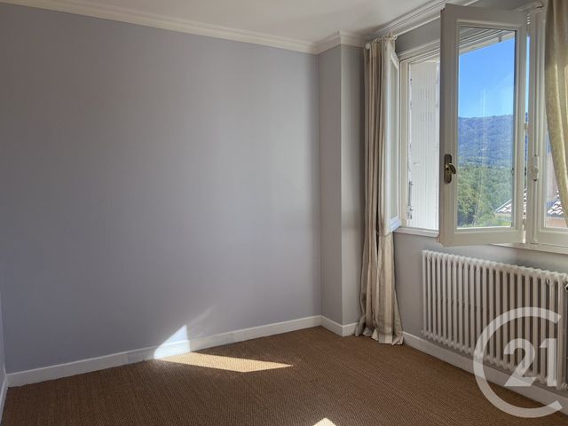 Appartement F4 à louer - 4 pièces - 110.0 m2 - FOIX - 09 - MIDI-PYRENEES - Century 21 L'Agence